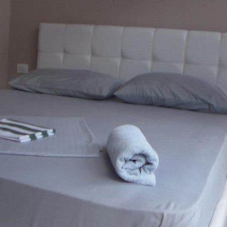 Shkoder Hotel Temali Esterno foto