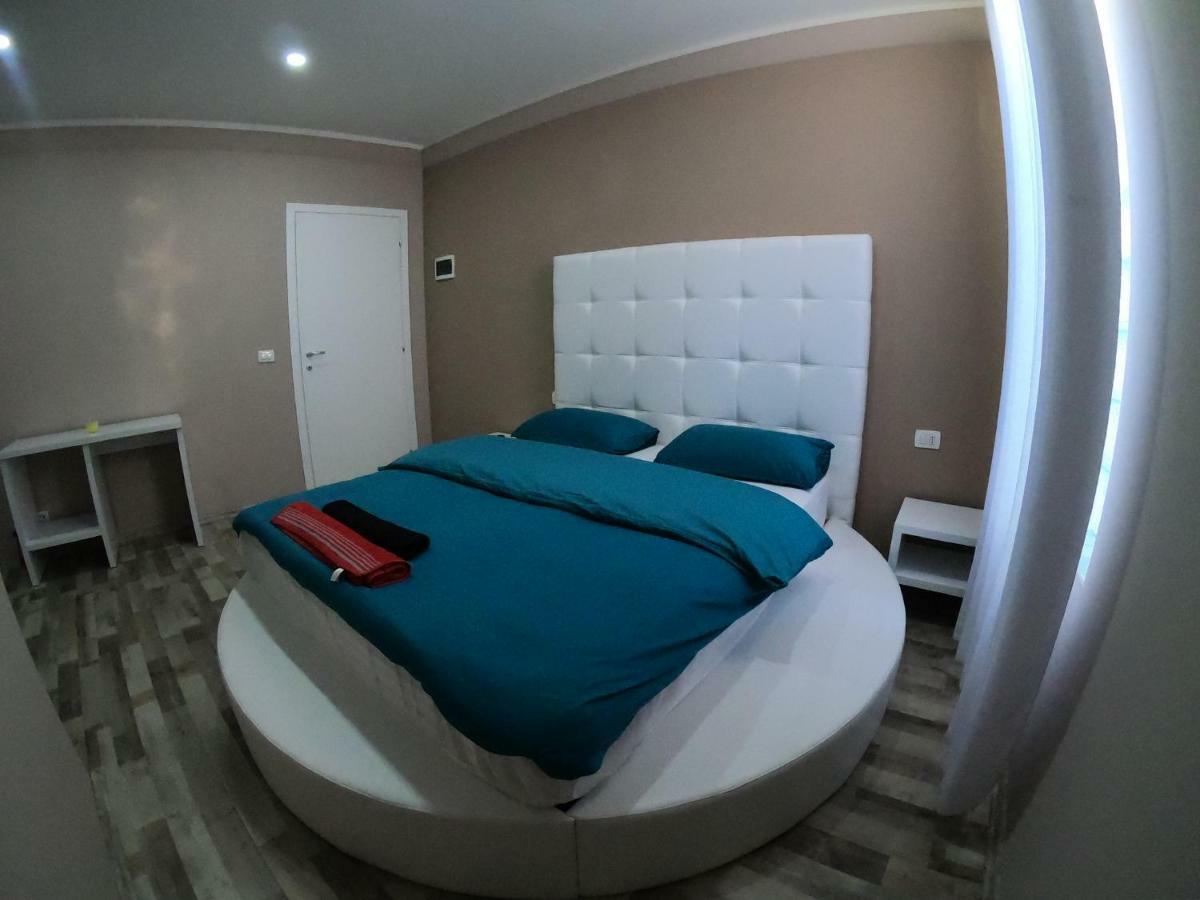 Shkoder Hotel Temali Esterno foto